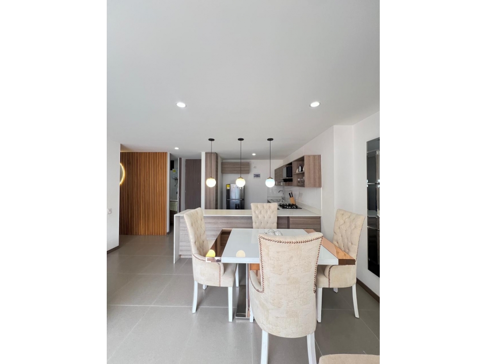 Amoblado HERMOSO Apartamento loma del esmeraldal Envigado