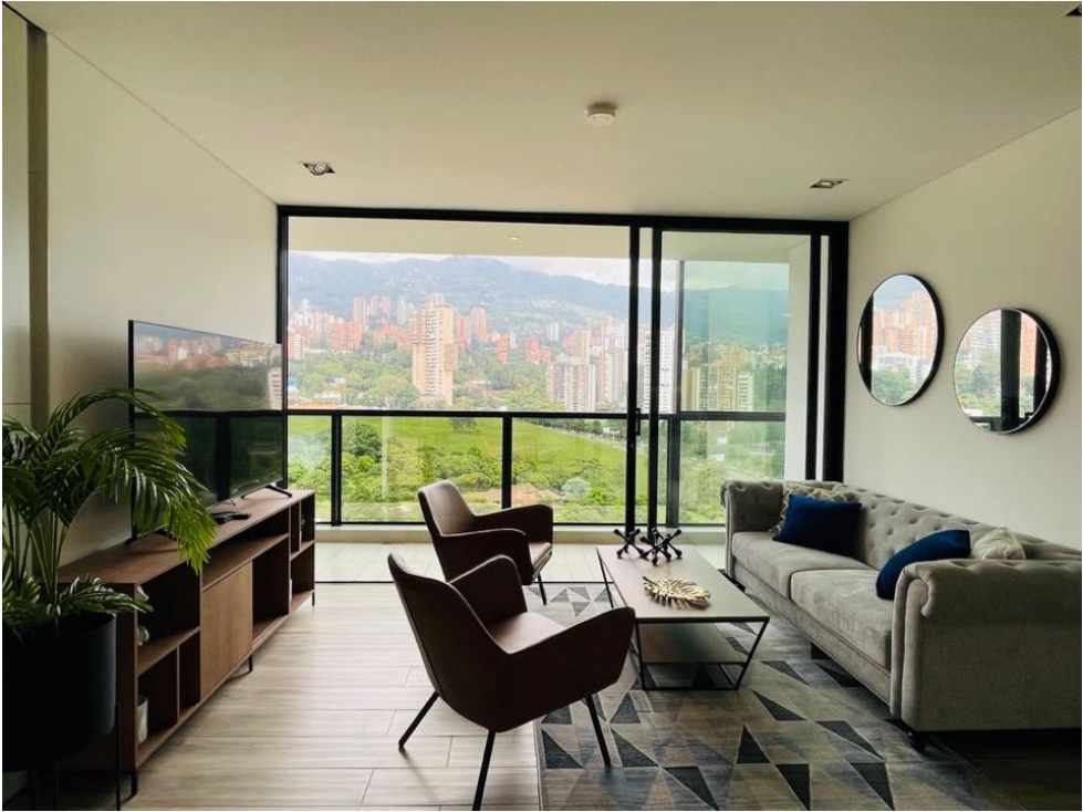Amoblado Espectacular Piso 19 Poblado - Medellin — foto 3