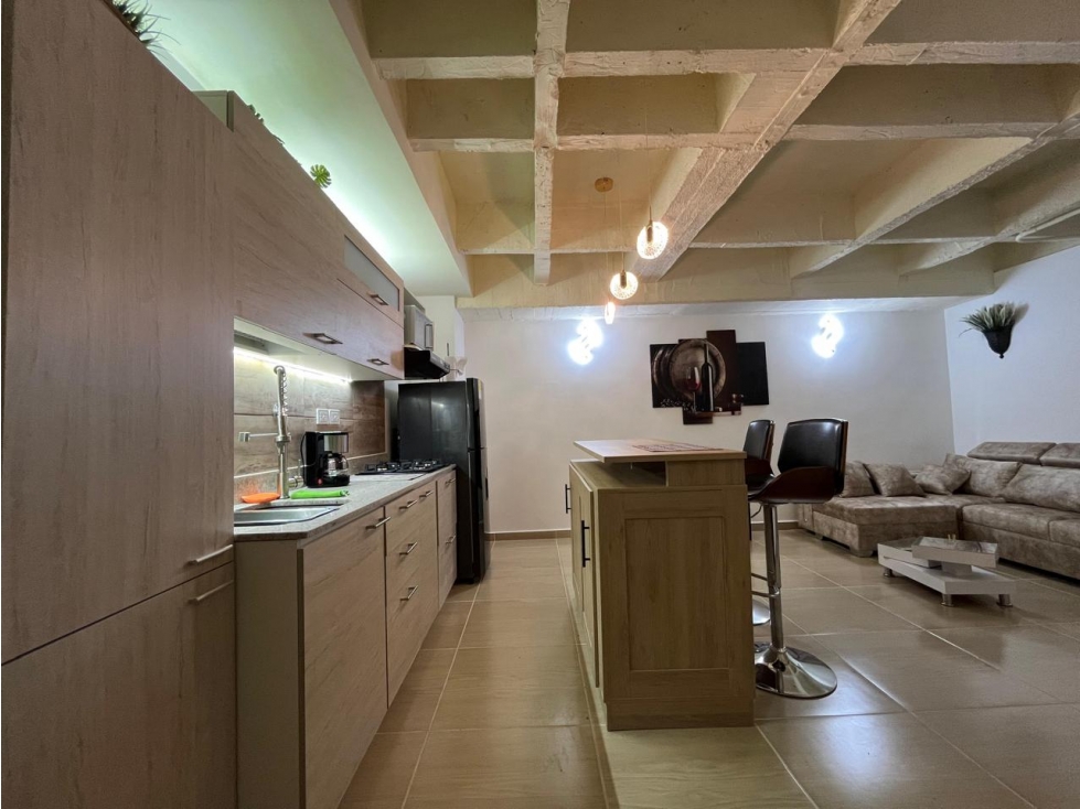 Amoblado HERMOSO Estudio Habitación Independiente Laureles — foto 6