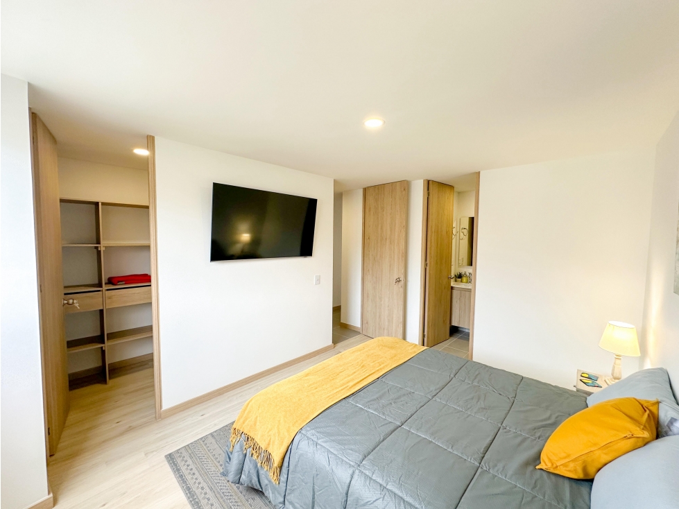 Amoblado HERMOSO Apartamento URBANITY cerca a Poblado — foto 4