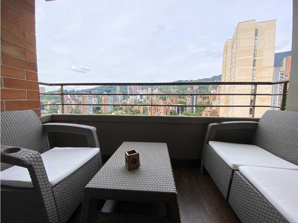 Amoblado HERMOSO Apartamento cerca al Tesoro