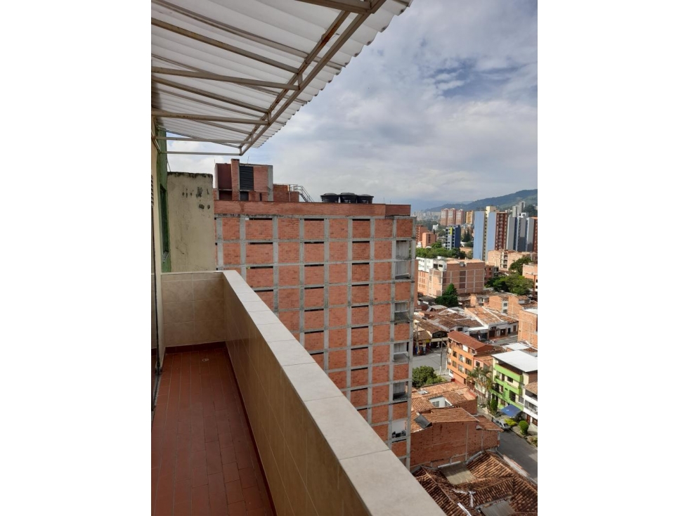 VENTA Apartamento Santa Mónica piso alto con vista — foto 3