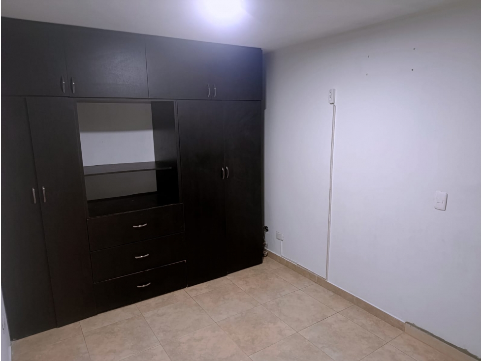 Venta HERMOSO Apartamento barrio la América — foto 2