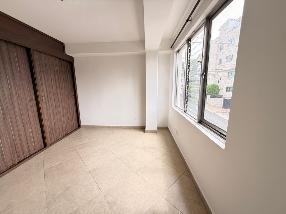 Venta HERMOSO Apartamento Santa Mónica — foto 4