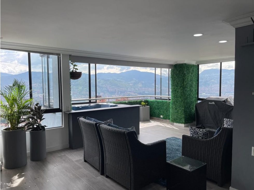 Amoblado Hermoso PH San Lucas Poblado - Medellín - 5
