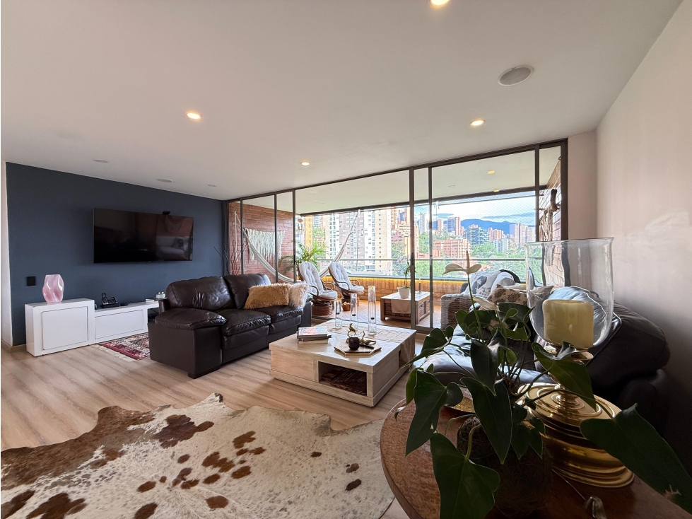 Amoblado HERMOSO Apartamento Loma de las Santas Poblado — foto 3