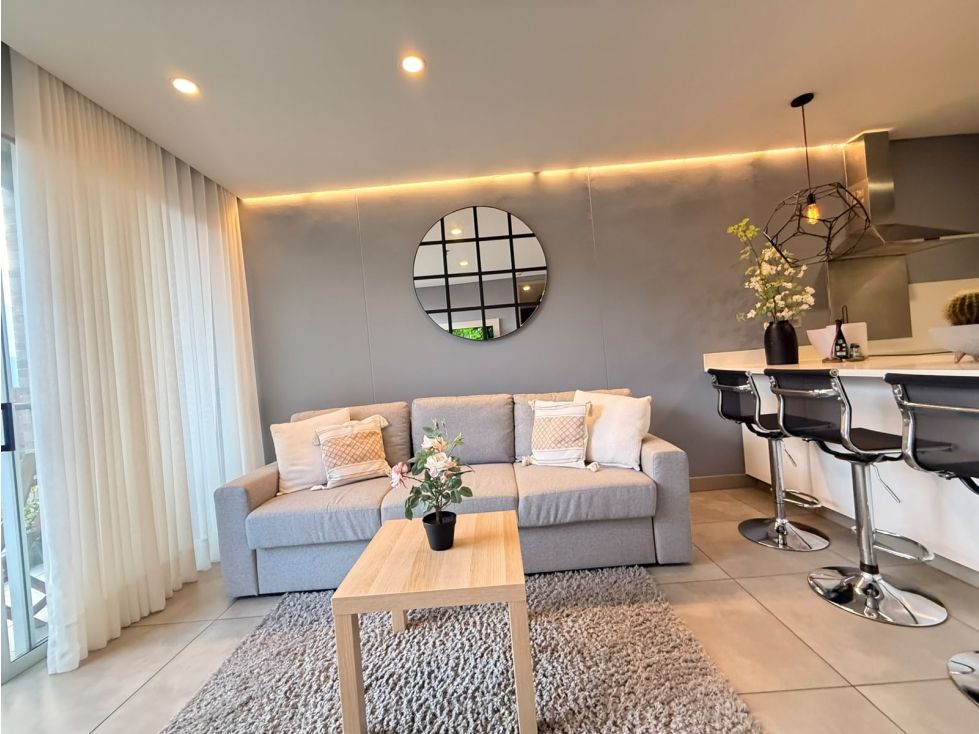 Amoblado HERMOSO Apartamento cerca a Provenza y Tesoro — foto 2