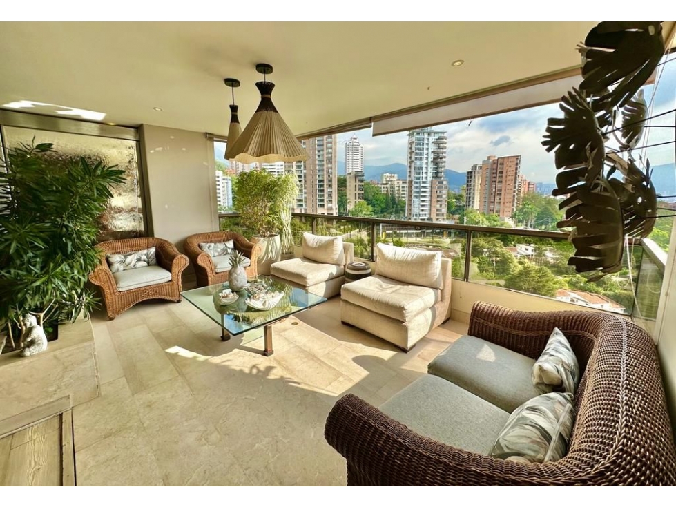 Amoblado Hermoso Apartamento Poblado - Medellín — foto 2