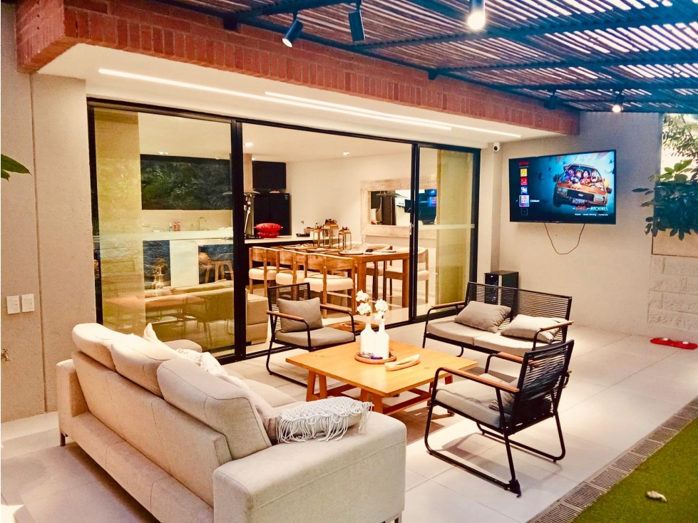 Amoblado HERMOSA Casa Envigado Esmeraldal — foto 2