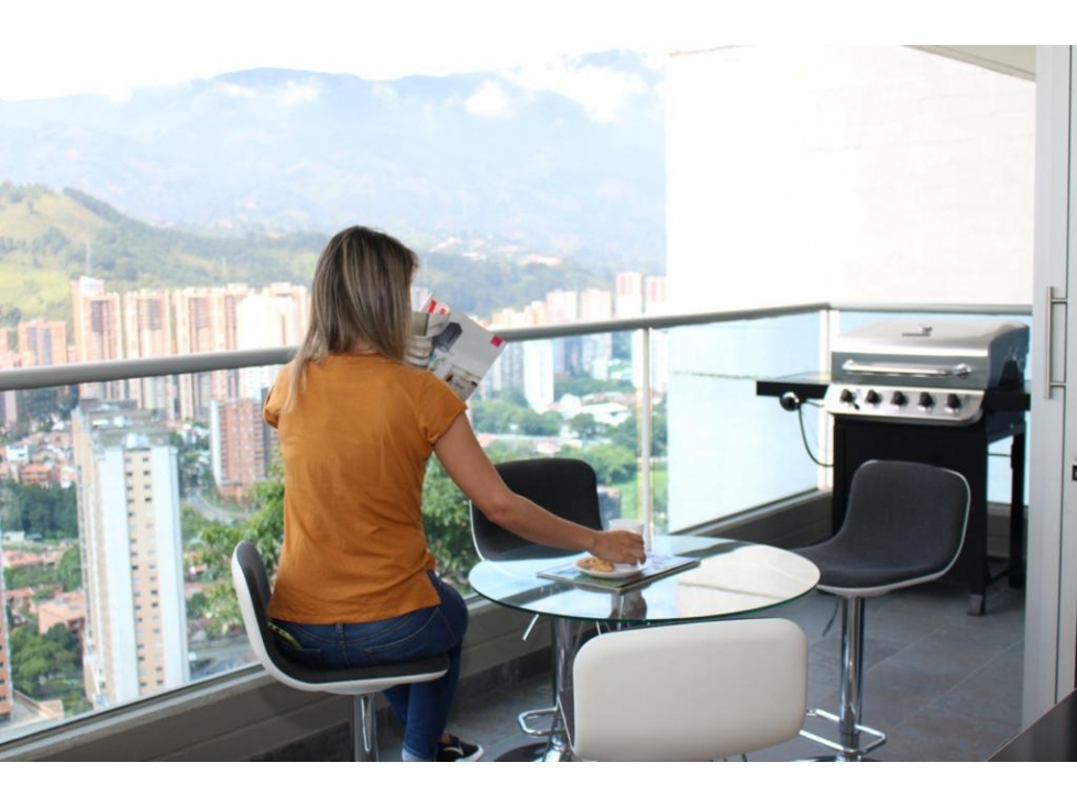 Amoblado Hermoso Apartamento Sabaneta Aves María - Antioquia. — foto 2