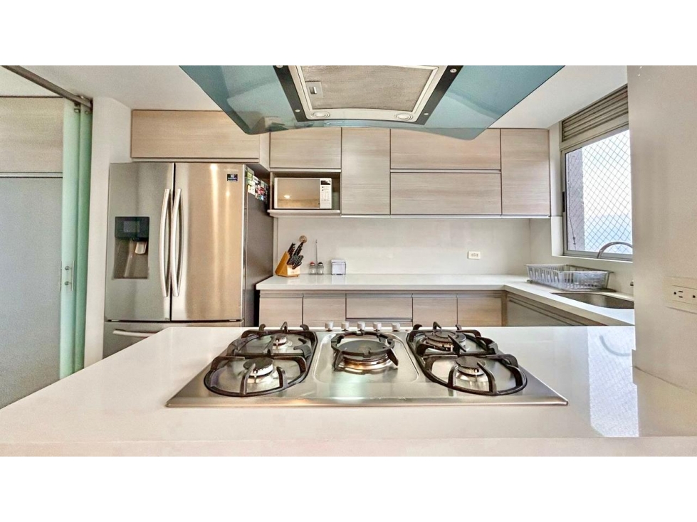 Amoblado HERMOSO Apartamento Castropol piso 29 — foto 5