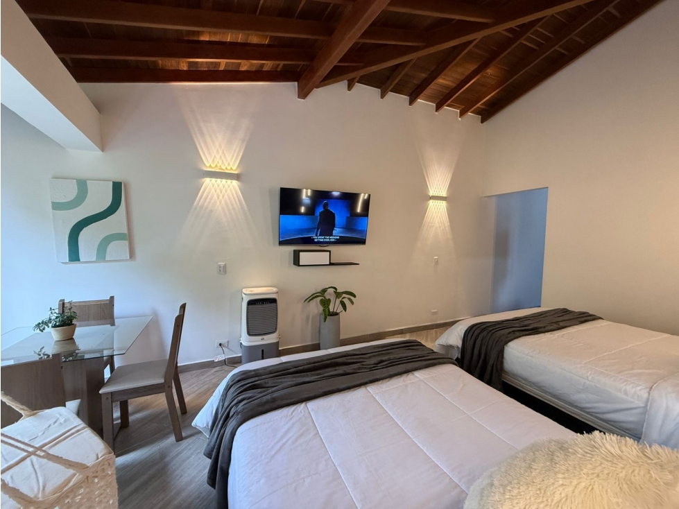 Amoblado HERMOSO Estudio Tipo Loft Laureles cerca a la 70 — foto 3