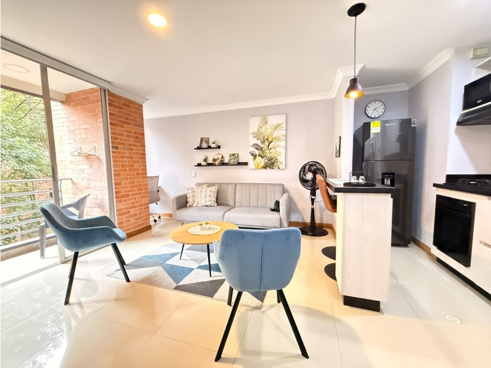 Amoblado HERMOSO estudio Laureles — foto 4