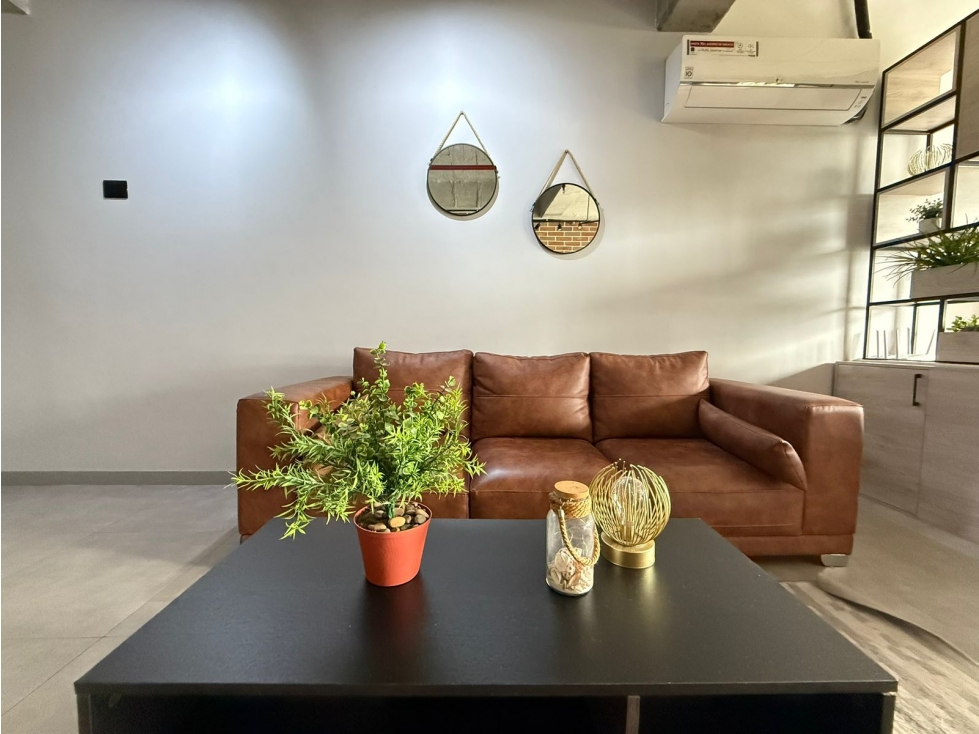 Amoblado HERMOSO Aparta estudio tipo loft Laureles — foto 5