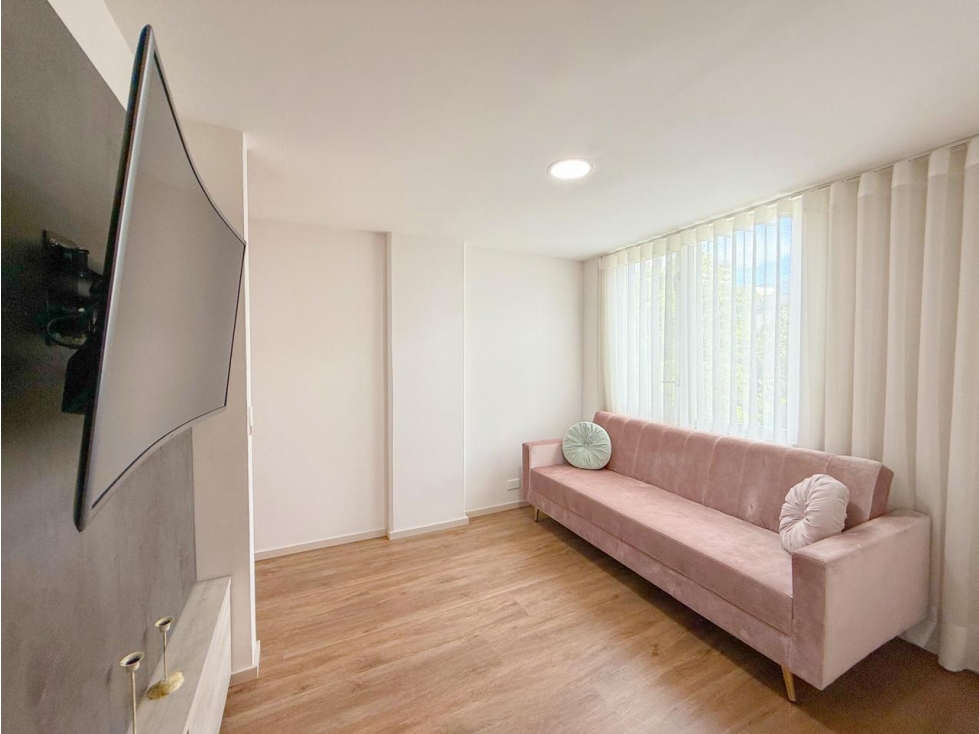 Amoblado HERMOSO Apartamento diseños de lujo Zúñiga — foto 5