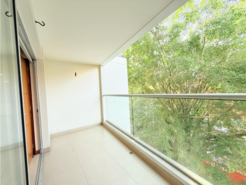 Venta HERMOSO Apartamento PH Laureles