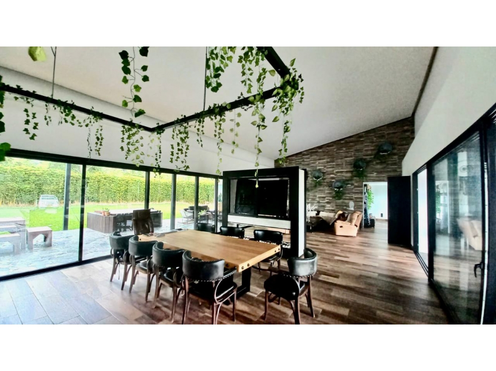 Amoblada Hermosa Casa en el Tablazo-Medellin