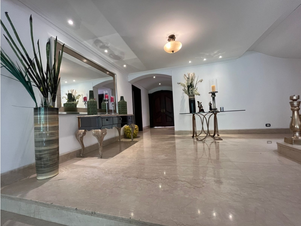 Renta Vacía Espectacular Casa Campestre los Balsos Poblado-Medellín. — foto 3