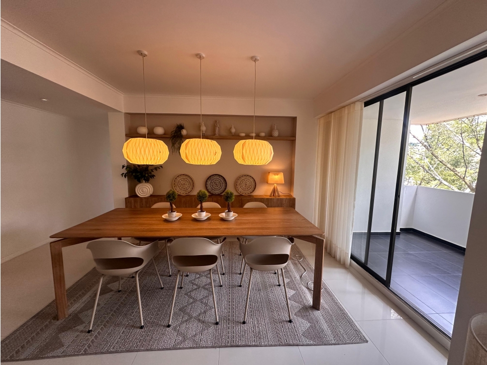 Amoblado Hermoso Apartamento Poblado - Medellín. — foto 2