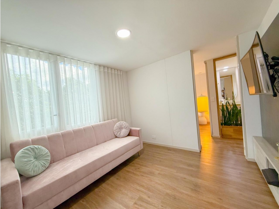 Amoblado HERMOSO Apartamento diseños de lujo Zúñiga — foto 6
