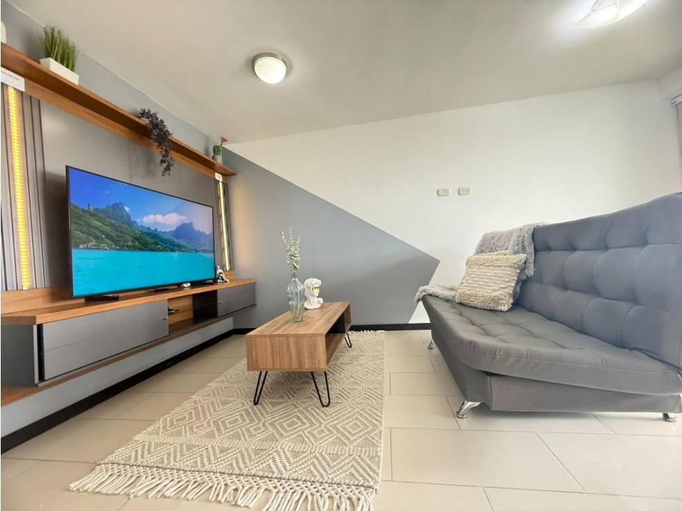 Amoblado Hermoso Apartamento San Germán - Medellin.