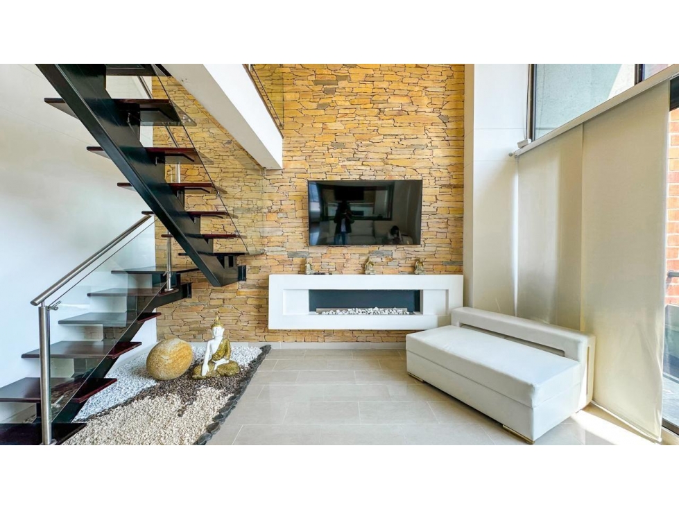 Amoblado Exclusivo apartamento con vista panorámica 360° en el piso 27 — foto 2