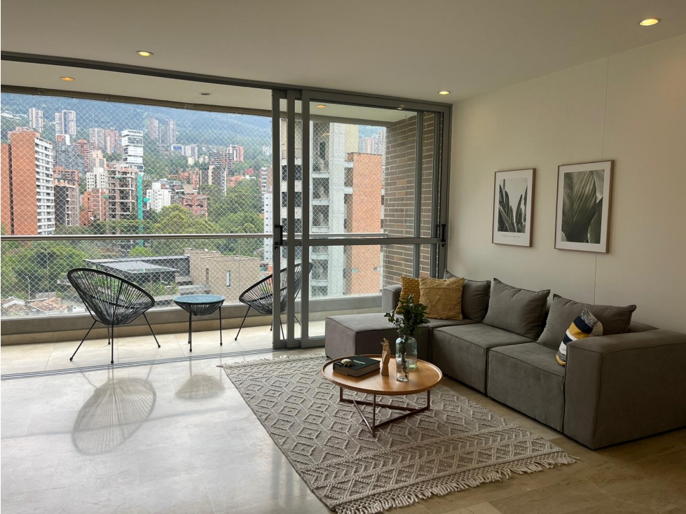 Amoblado Moderno Piso Alto Parque del Poblado - Medellin. — foto 2