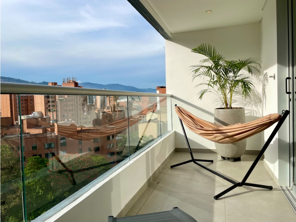 VENTA HERMOSO Apartamento con vista Laureles — foto 3