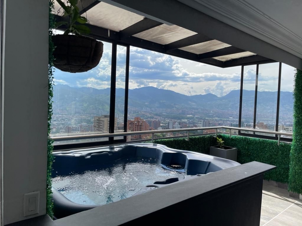 Amoblado Hermoso PH San Lucas Poblado - Medellín - 2
