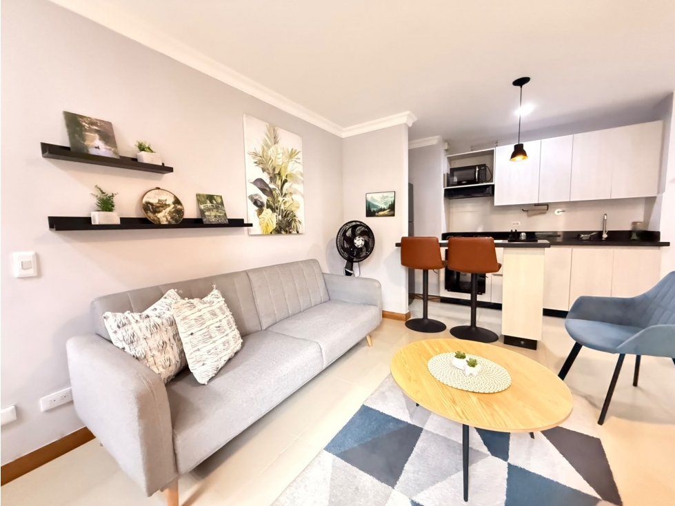 Amoblado HERMOSO estudio Laureles — foto 6