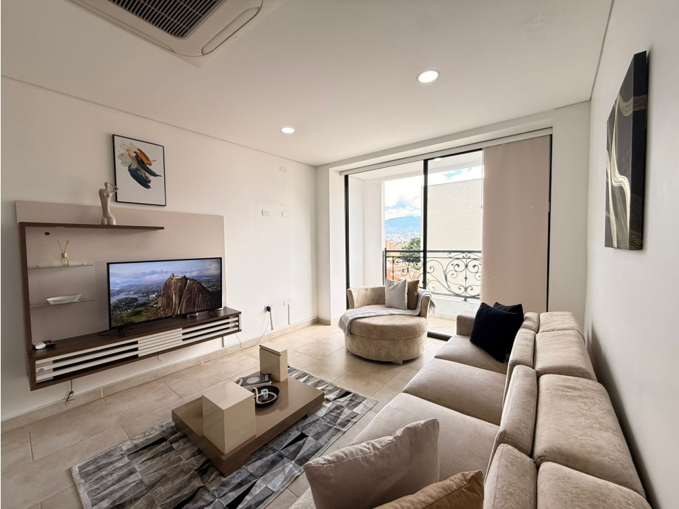 Amoblado Apartamento Laureles con Jacuzzi y Aire — foto 2