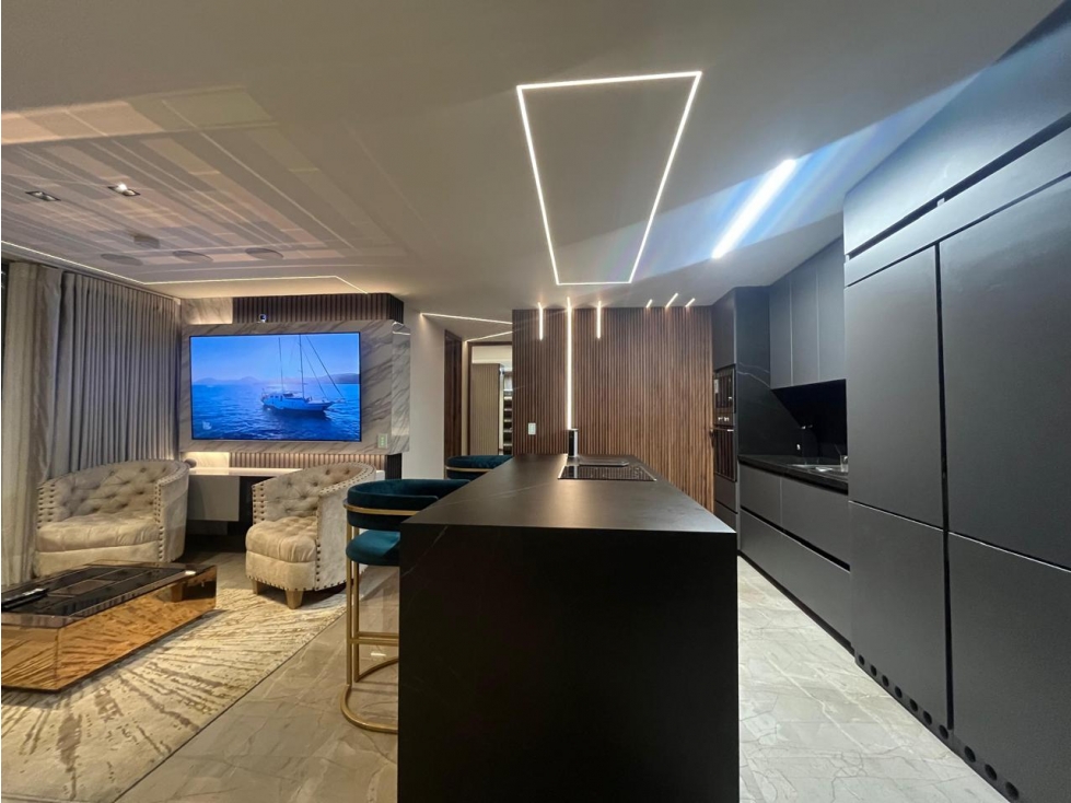 Amoblado Increíble Apartamento Ciudad del Rio - Medellín. — foto 5