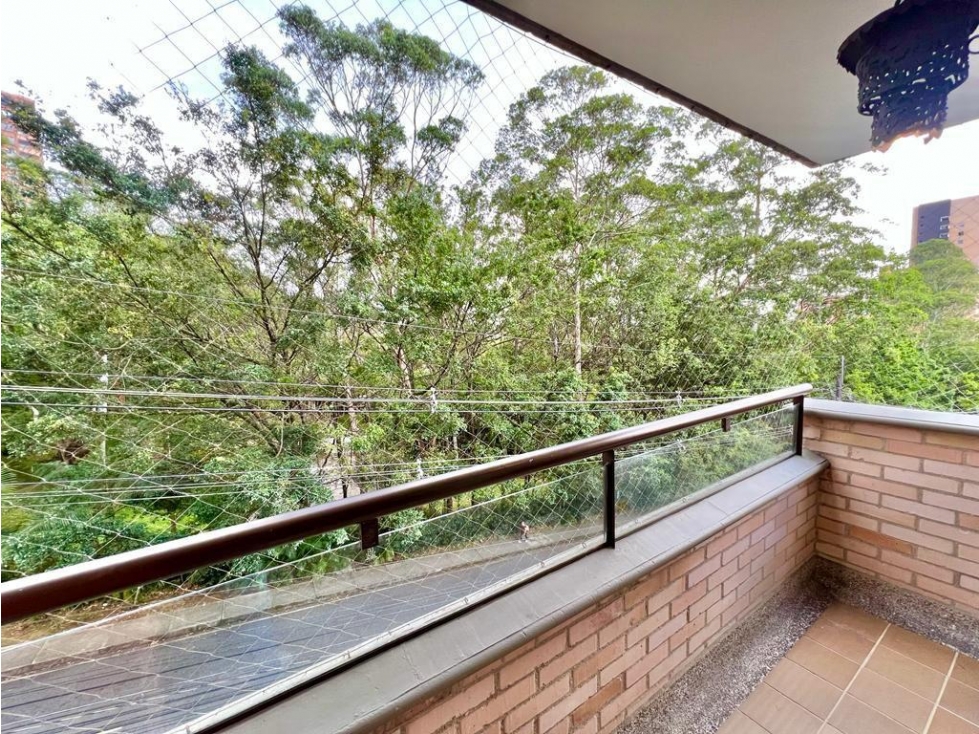 Amoblado HERMOSO Apartamento sector Tesoro Poblado — foto 5