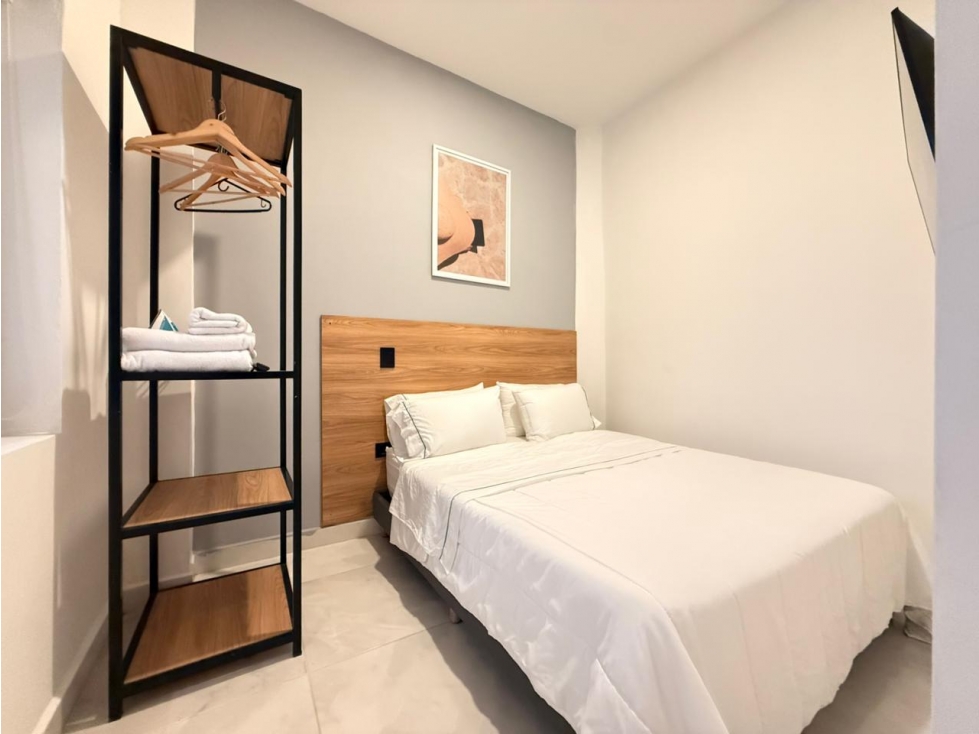 Amoblado HERMOSO Aparta estudio tipo loft Laureles — foto 3