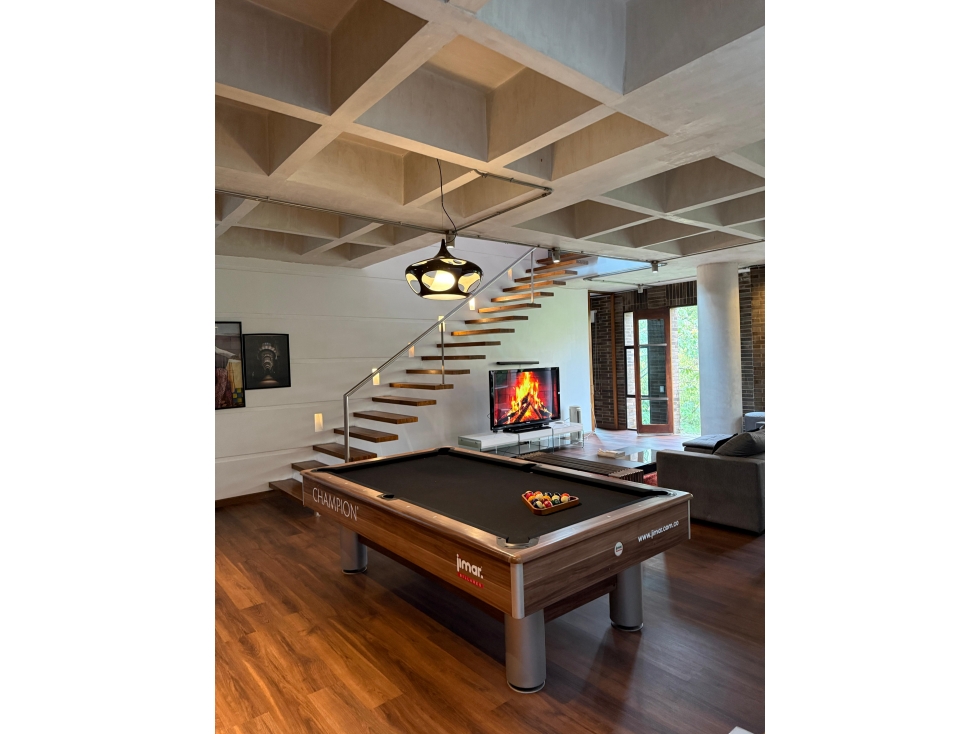 Amoblado ESPECTACULAR Apartamento cerca a Provenza — foto 2