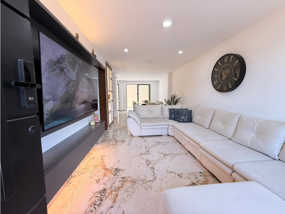 Amoblada HERMOSA Casa en el Carmen de Viboral — foto 4