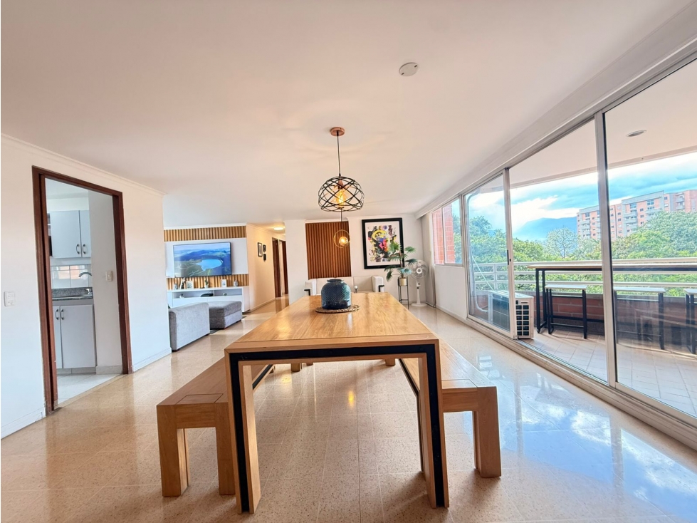 Amoblado HERMOSO Apartamento en Oviedo - Medellín — foto 6