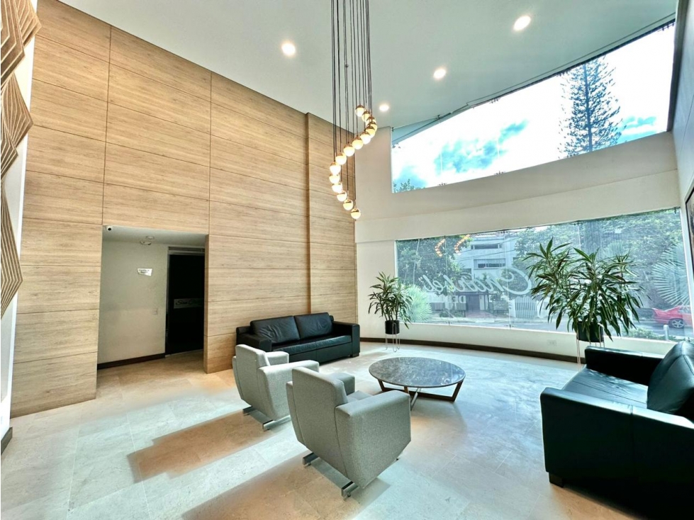Amoblado HERMOSO Apartamento sector Milla de Oro Poblado — foto 3