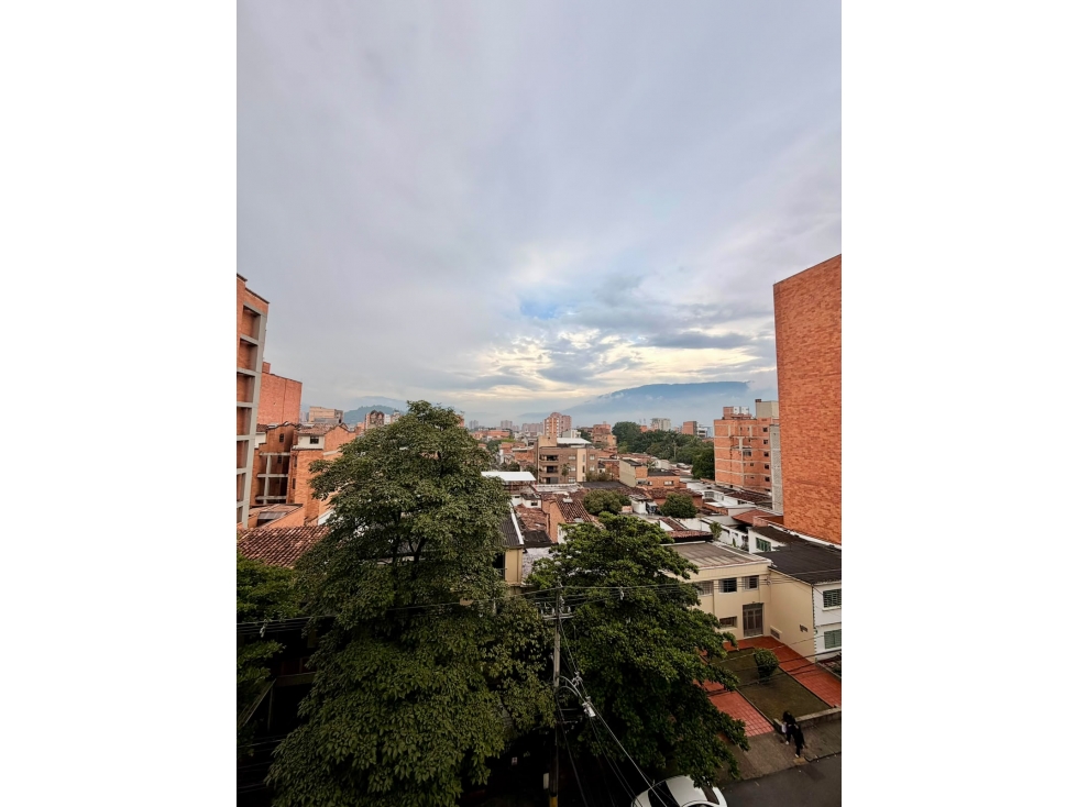Amoblado HERMOSO Estudio Cerca a la UPB — foto 4