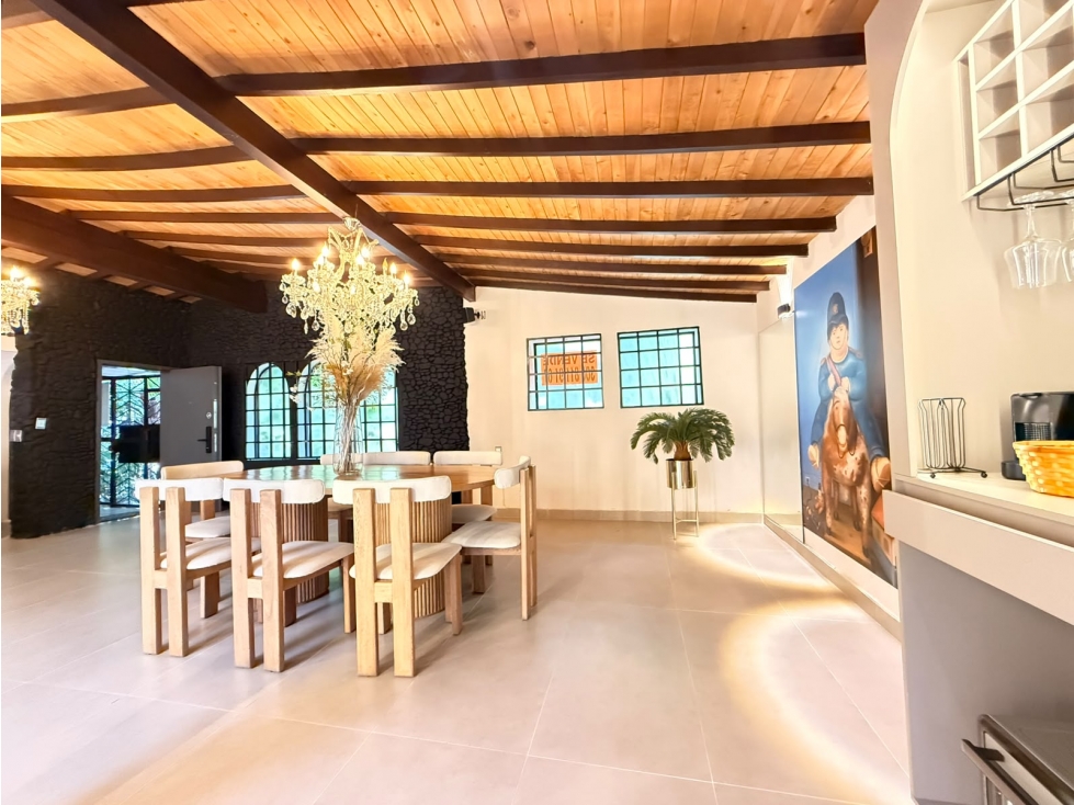 Amoblada ESPECTACULAR Casa de lujo Laureles — foto 6