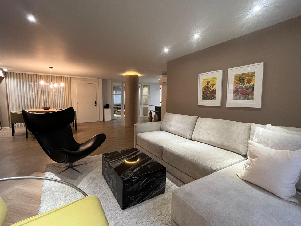Amoblado Hermoso Apartamento de lujo Laureles - Medellín. — foto 2