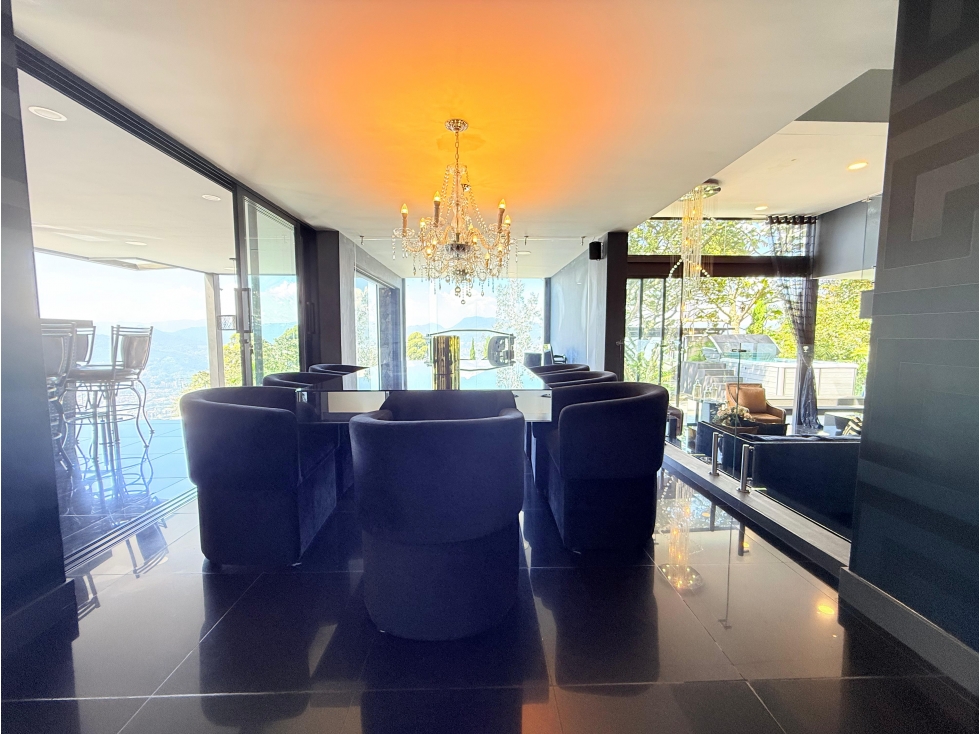 Amoblada Espectacular Casa de Lujo En Palmas con Vista - Medellin — foto 3