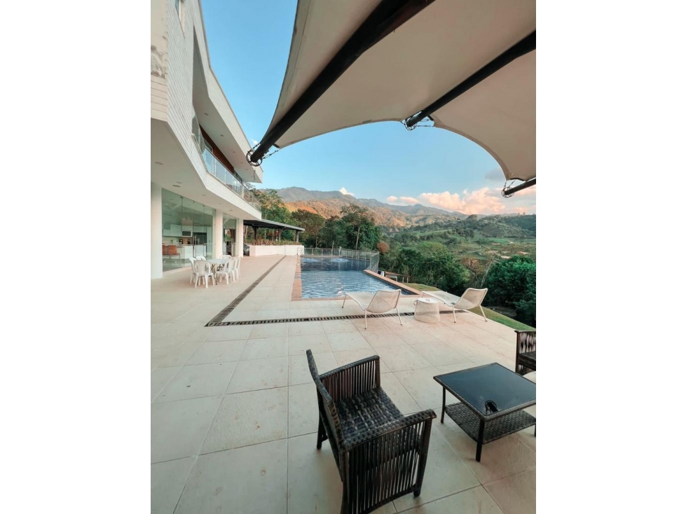 Amoblada Moderna Finca EBEJICO OCCIDENTE - Precio por día. — foto 3