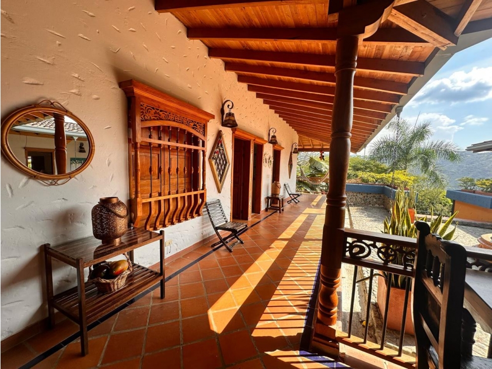 Amoblada HERMOSA finca San Jeronimo - Precio dia en semana