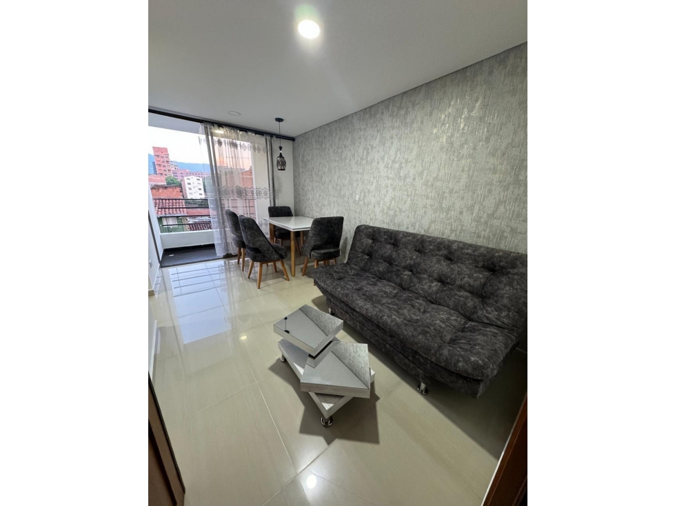 Amoblado HERMOSO Apartamento La Floresta - Medellín — foto 2