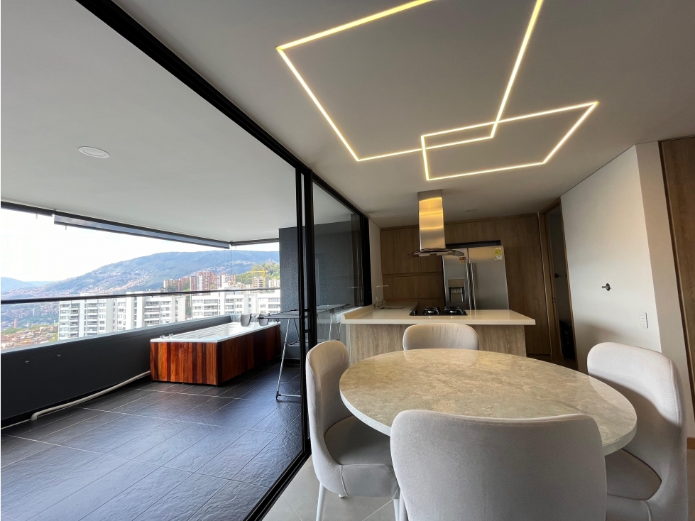 Amoblado Increíble Apartamento de Lujo Palmas - Medellín.