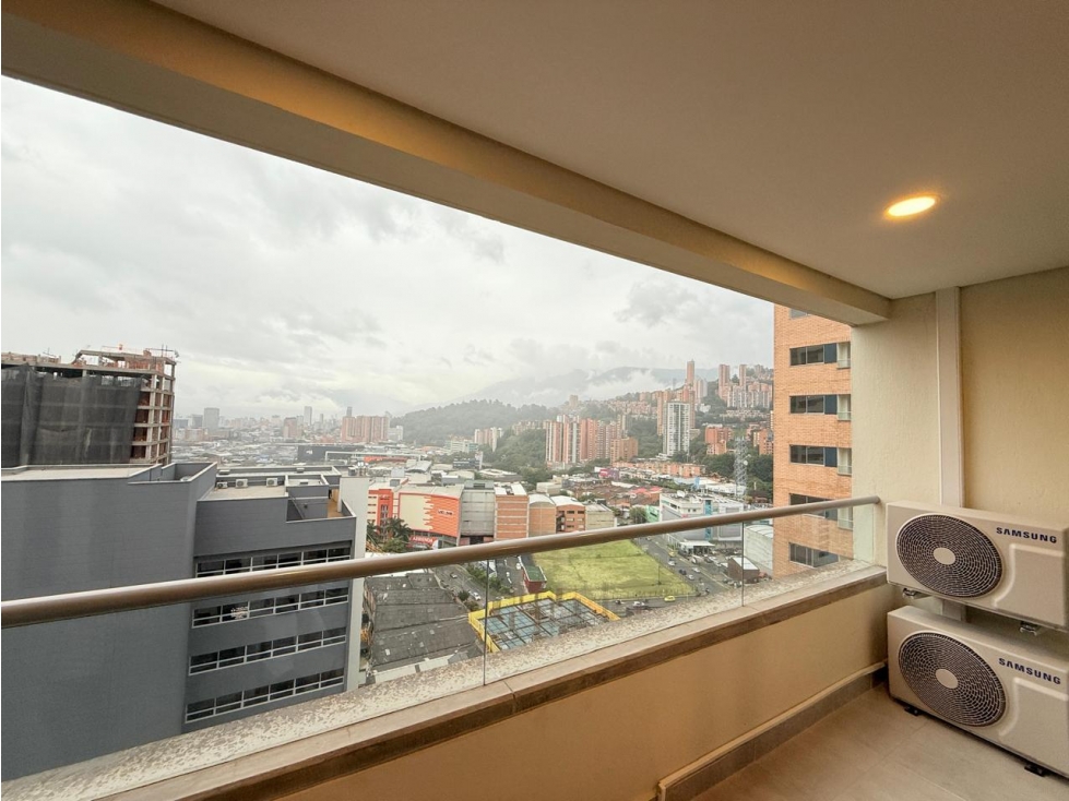 Amoblado HERMOSO Apartamento con vista Ciudad del Rio Medellín — foto 4