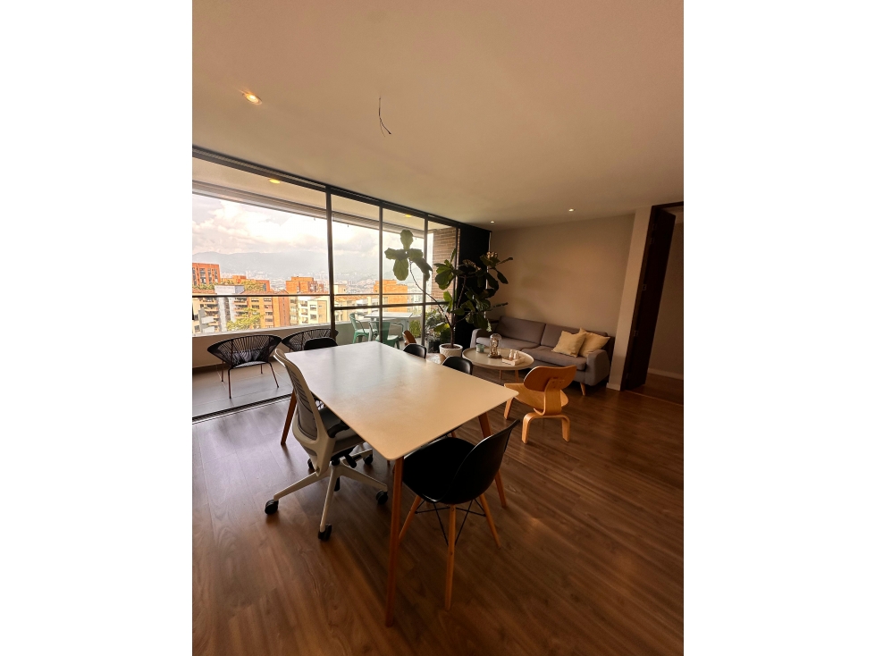 Amoblado HERMOSO Apartamento Los Balsos Poblado — foto 3
