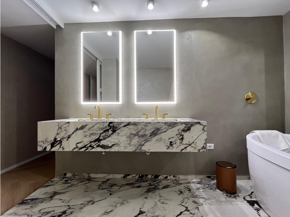 Amoblado Hermoso Apartamento de lujo Laureles - Medellín.