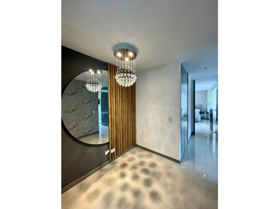 Amoblado Espectacular Apartamento los balsos - Medellin — foto 3